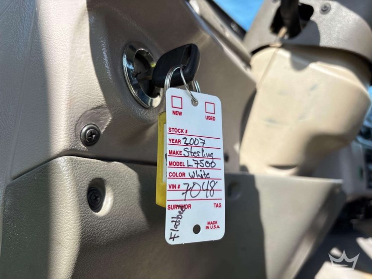 2007-sterling-l7500-image-38