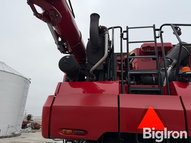 2018-case-ih-7240-image-19