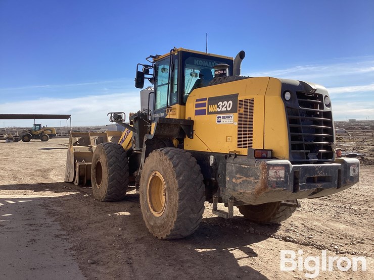 2022-komatsu-wa320-8-image-7