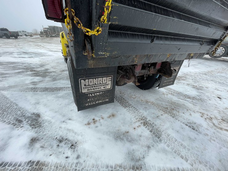 2004-caterpillar-c7-image-38