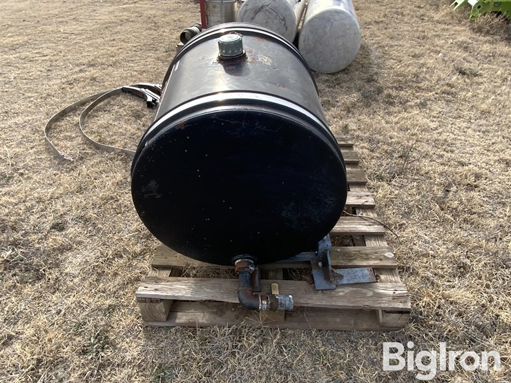 muncie-hydraulic-tank-image-8