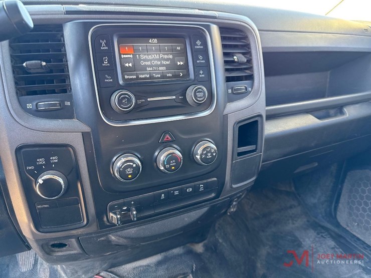 2017-dodge-2500-image-22