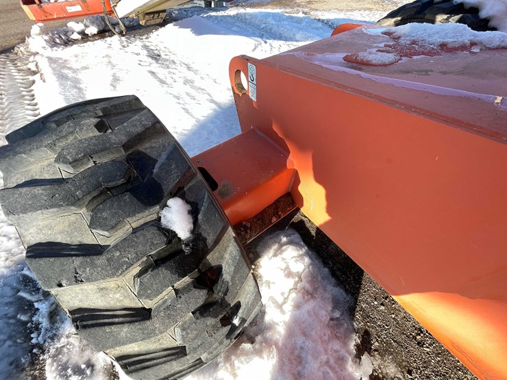 2002-jlg-600s-image-12