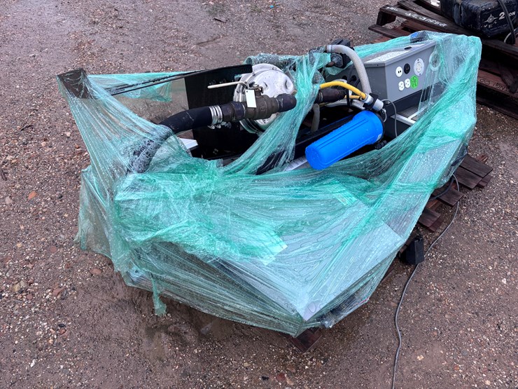 #8001-•-pallet-with-system-test-valve-machine-image-2