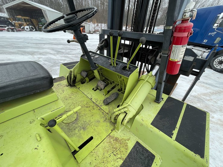#112-•-clark-lp-forklift-(denmark,-wi)-image-37