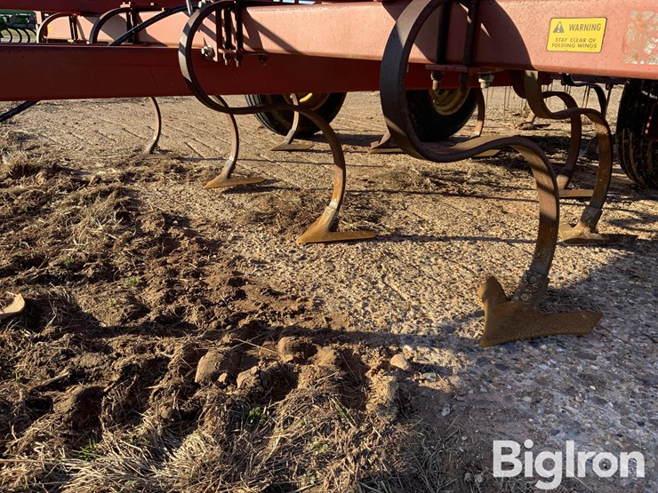 sunflower-5331-field-cultivator-image-14