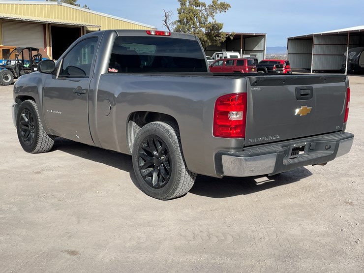 #104-•-2012-chevy-silverado-(salvaged-nm-title)-image-7