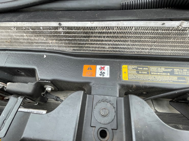 2011-ford-f250-lariat-image-152