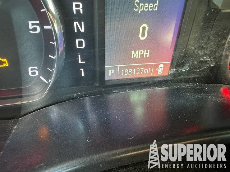 2018-chevrolet-2500hd-image-2