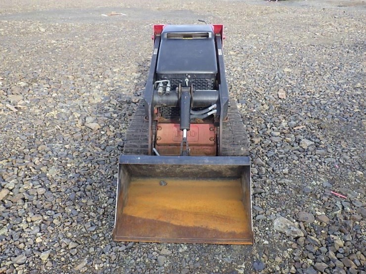2014-toro-dingo-tx-525-skid-steer-tracked-loader-image-2