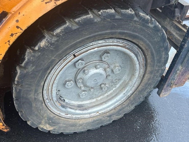 hyster-diesel-forklift-1192-image-22