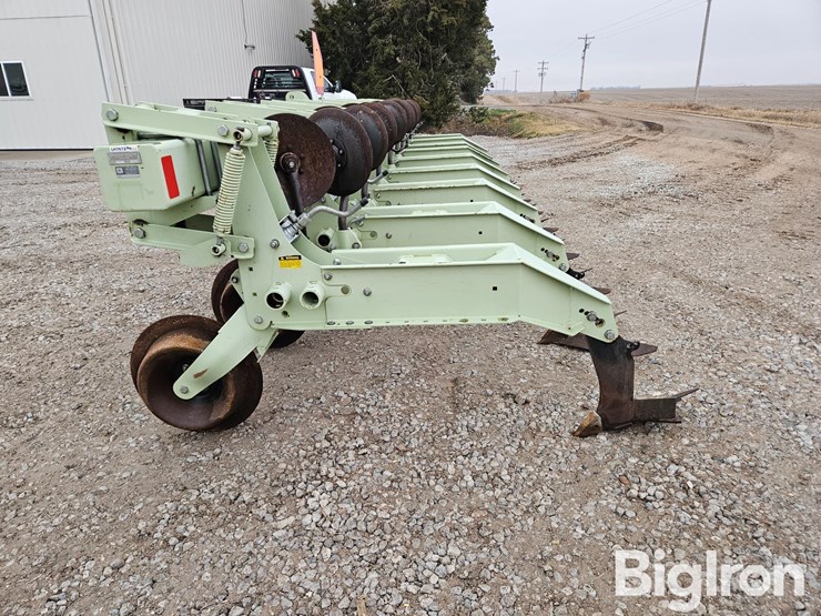 orthman-835-002-8r30-high-clearance-cultivator-image-8