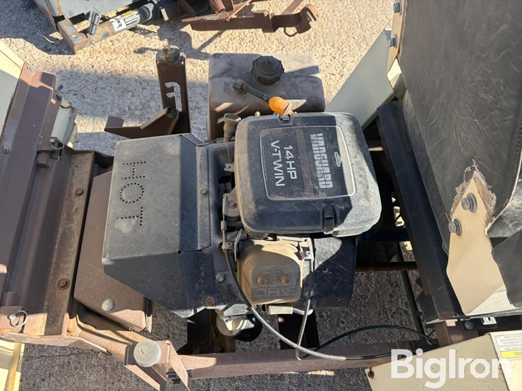 2000-grasshopper-614-image-18