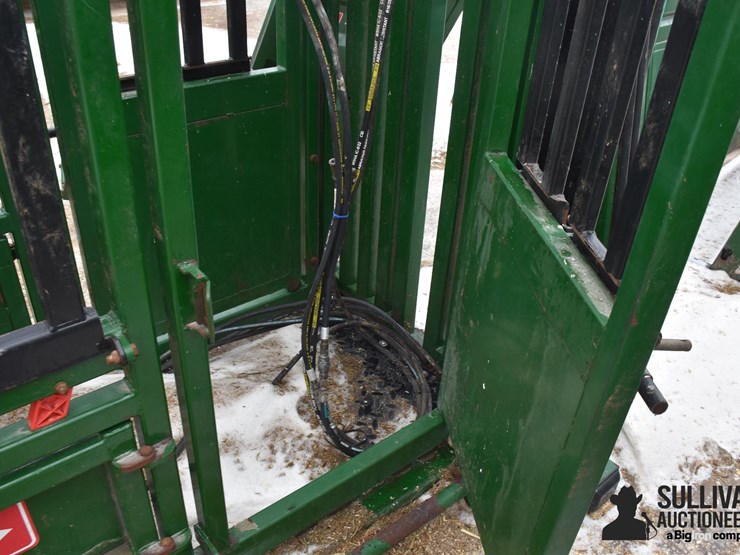 arrowquip-55-gen-chute,-alleyway,-tub,-&-head-gate-image-18