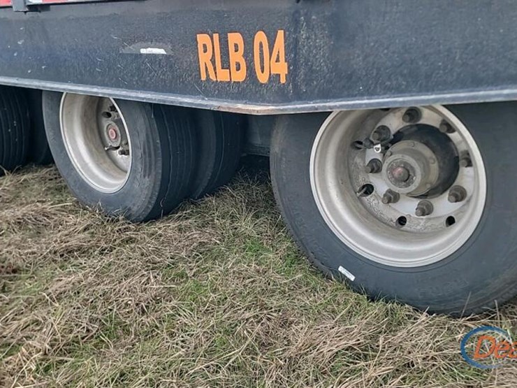 2015-globe-lowboy-image-13