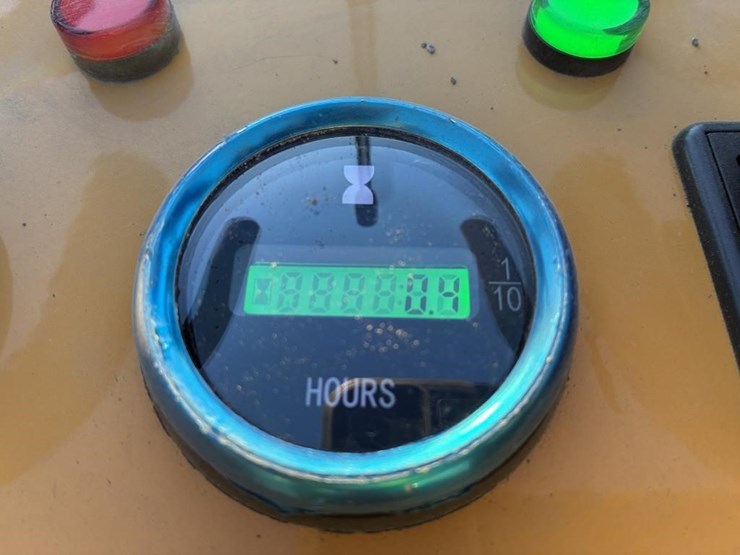 2025-aboss-gh350-skid-steertrack-loader-image-11