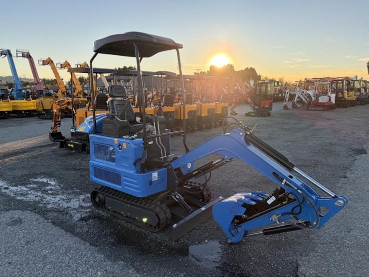 kubota-excavator-image-2