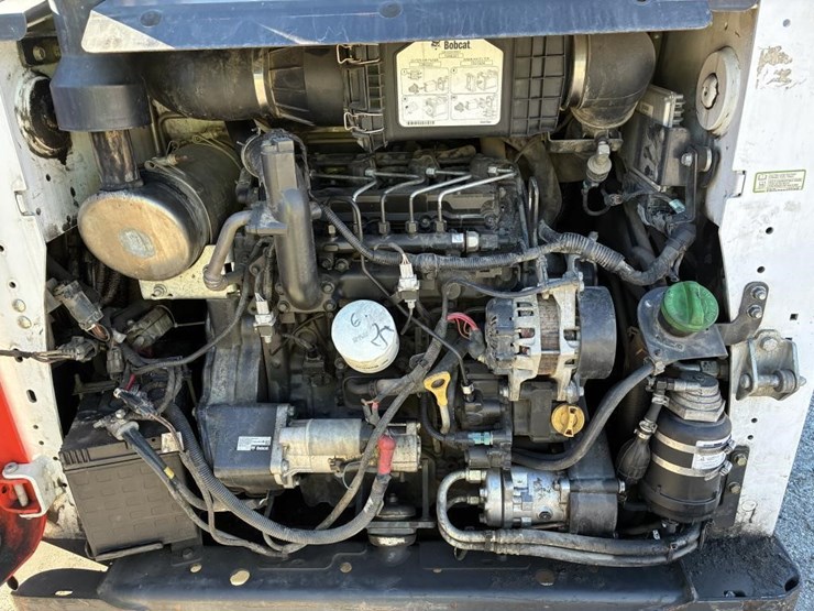 2018-bobcat-s650-image-21