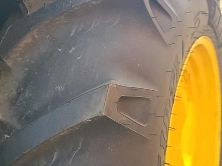 1993-john-deere-6100-image-14