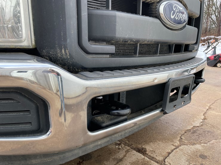 #330-•-2012-f350-super-duty-cab-and-chassis-pickup-(has-wi-title)(custer,-wi)-image-28