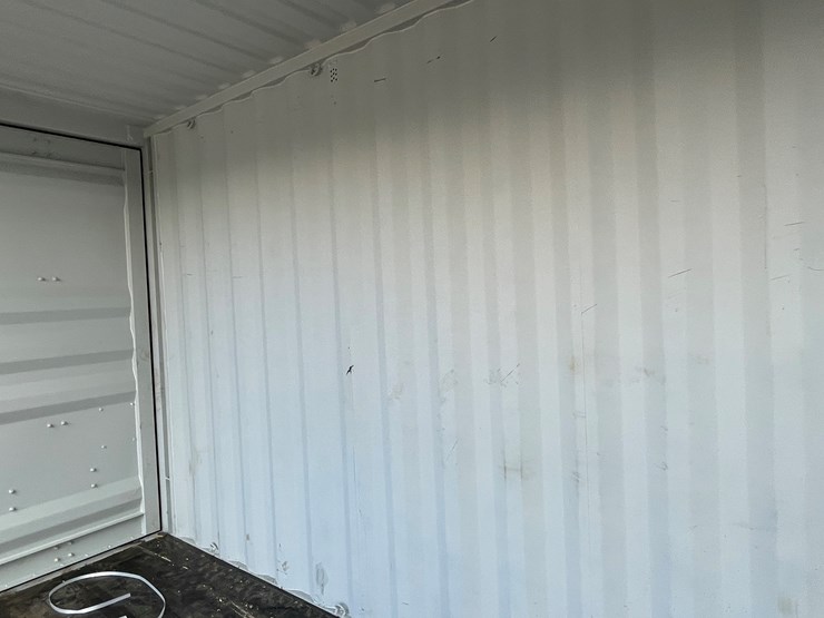 #200e-•-40'-container-image-33