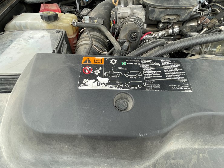 2011-chevrolet-silverado-2500hd-lt-image-125