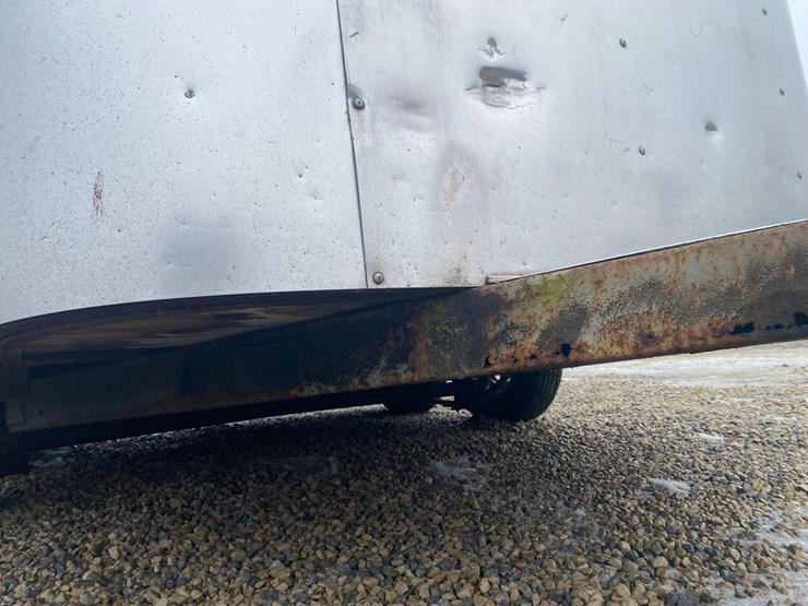 #370-•-1985-trail-et-2-horse-bumper-pull-trailer-(has-il-title)-(helenville,-wi)-image-7