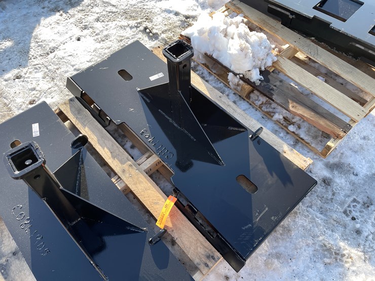 #18035-•-unused-skid-steer-hitch-receiver-(princeton,-mn)-image-2