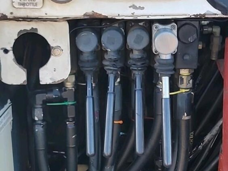 2014-freightliner-m2-digger-derrick-truck,-s/n-1fvhcydt0ehfs2852:-commander-5050,-135k-mi.-image-31