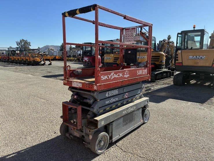 skyjack-sjiii3219-image-3