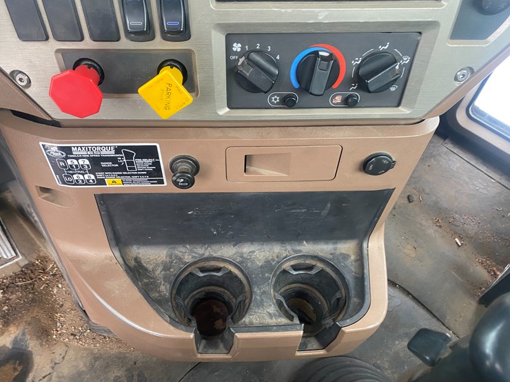 #302-•-2009-mack-gu713-semi-tractor-(has-wi-title)-(mosinee,-wi)-image-101