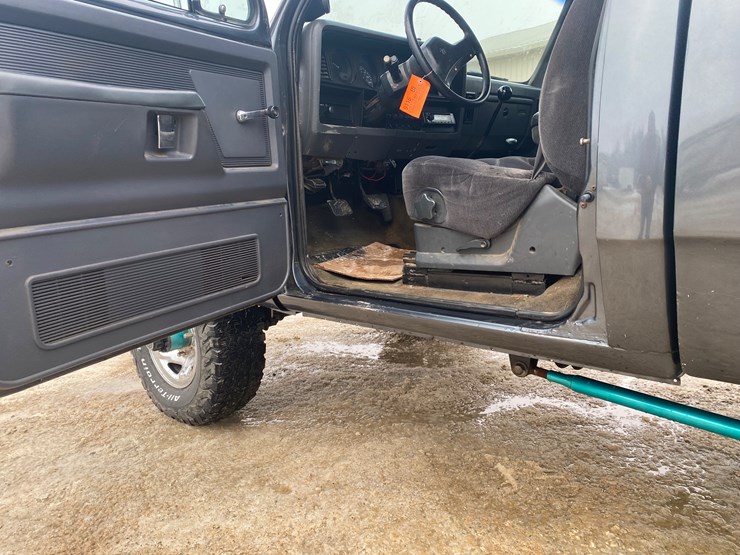 #324-•-1990-w250-dodge-ram-4wd-pickup-(has-wi-title)-(helenville,-wi)-image-6