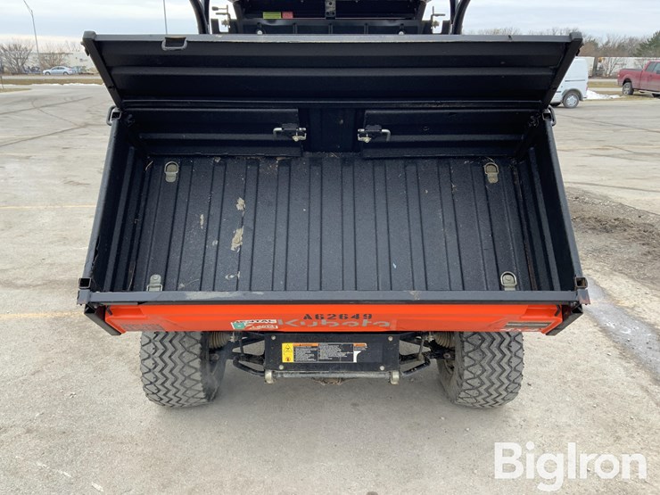 2023-kubota-rtvx1140-image-18