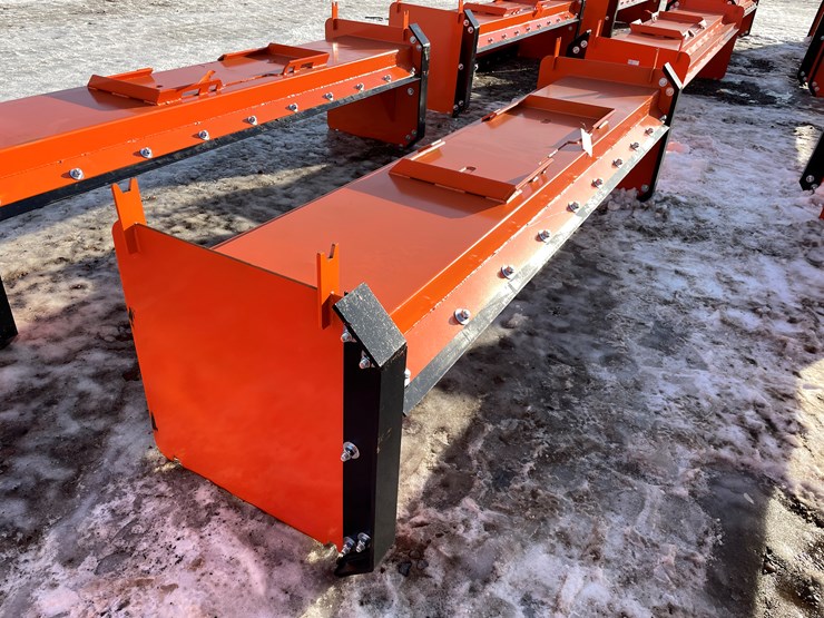 #18010-•-unused-snow-pusher-with-steel-blade-(princeton,-mn)-image-3