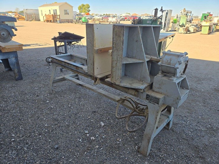 j.m.-lancaster-air-operated-furniture-clamping-machine-image-2