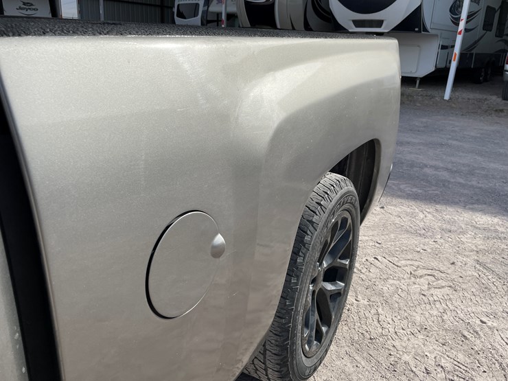 #104-•-2012-chevy-silverado-(salvaged-nm-title)-image-37