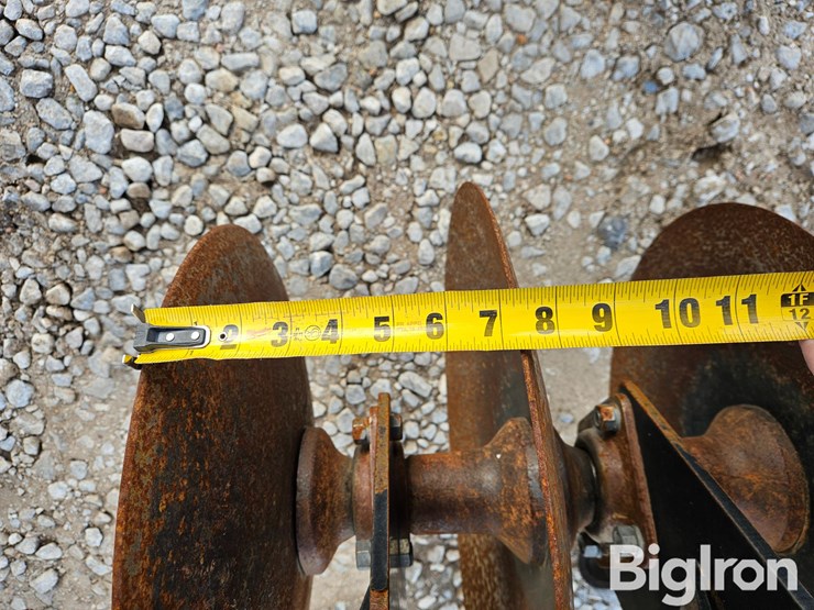 2014-trac-packer-front-mount-pivot-track-closer-image-17