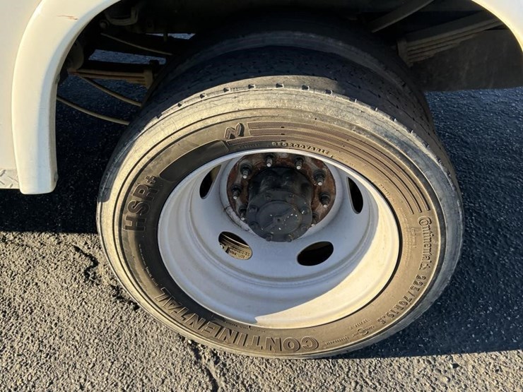 2018-ford-f550-image-5