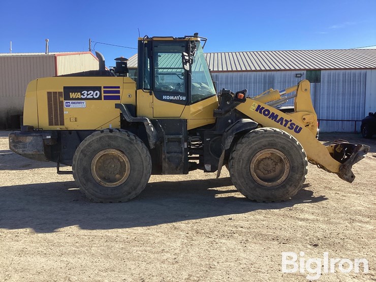 2022-komatsu-wa320-8-image-4