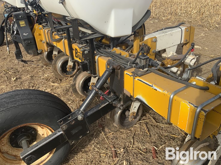 buffalo-8r30-3-pt-cultivator-image-9