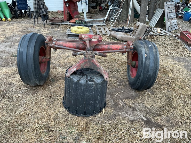 international-806-image-2