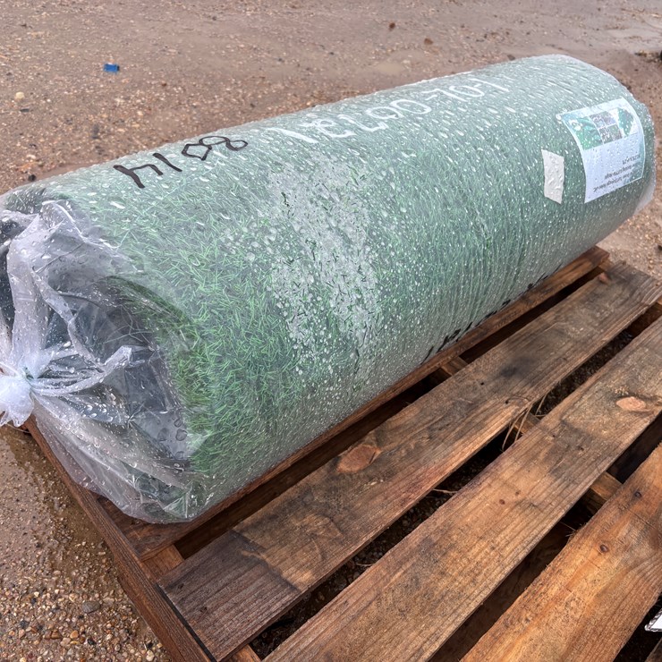 #8014 • ARTIFICIAL GRASS TURF WITH DRAINAGE HOLES, RUBBER BACKING