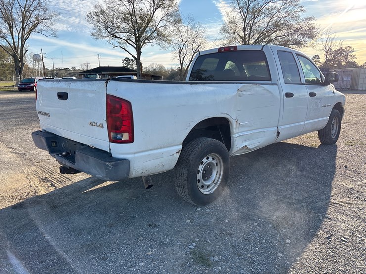 2003-dodge-150-image-3