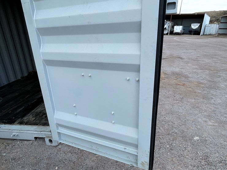 #200e-•-40'-container-image-50