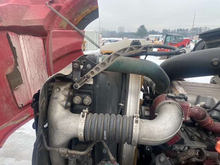 #302-•-2009-mack-gu713-semi-tractor-(has-wi-title)-(mosinee,-wi)-image-111