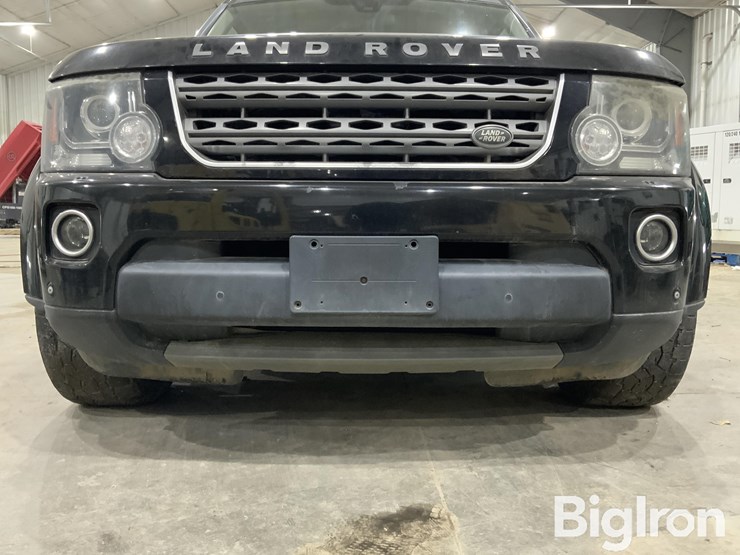 2016-land-rover-lr4-image-9