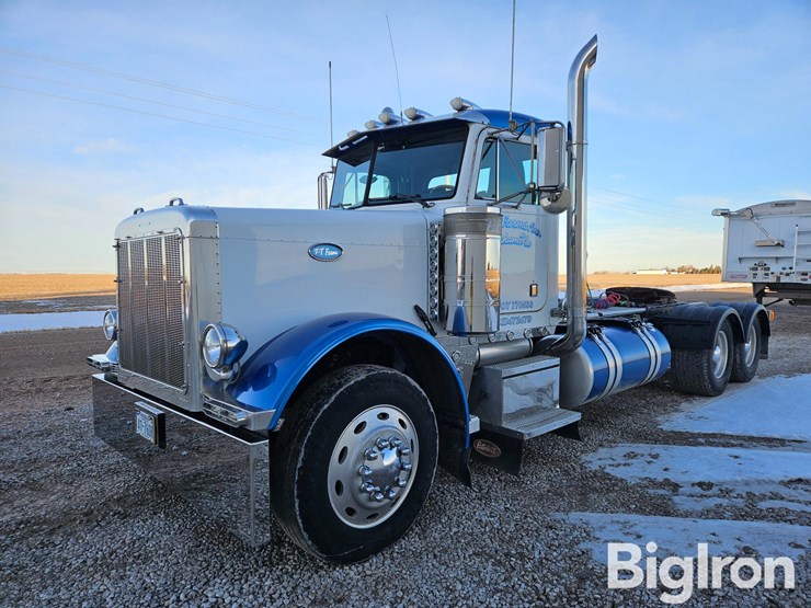 1999-peterbilt-379-image-1