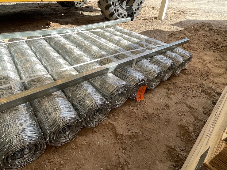 #3832-•-field-galvanized-fence-image-8