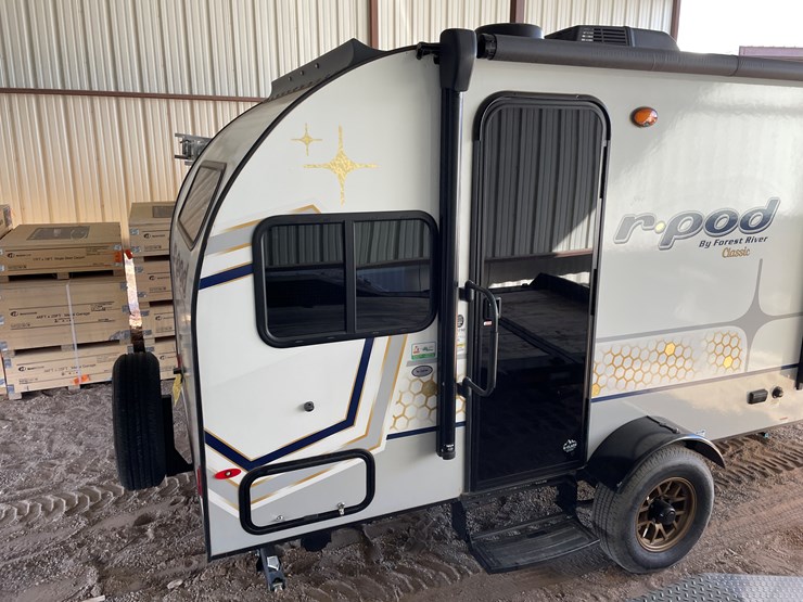 #149-•-2024-r-pod-trailer-(nm-title)-image-2