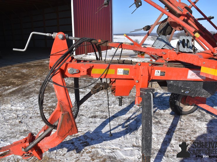 kuhn-gf7802tgii-s/a-hay-tedder-image-10